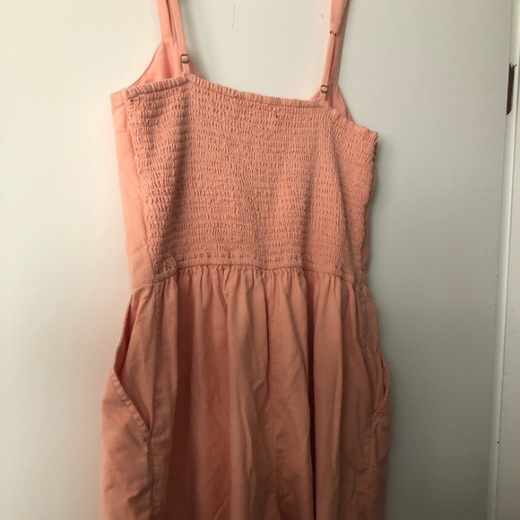 Abercrombie and Fitch peach romper size XL - Picture 5 of 6